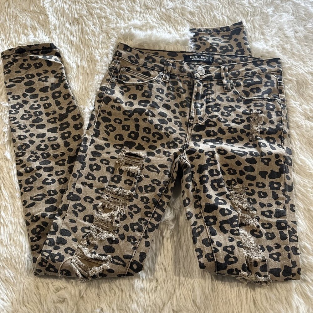Almost Famous womens mid rise roll up cheetah distressed jeans 3 mob wife Read